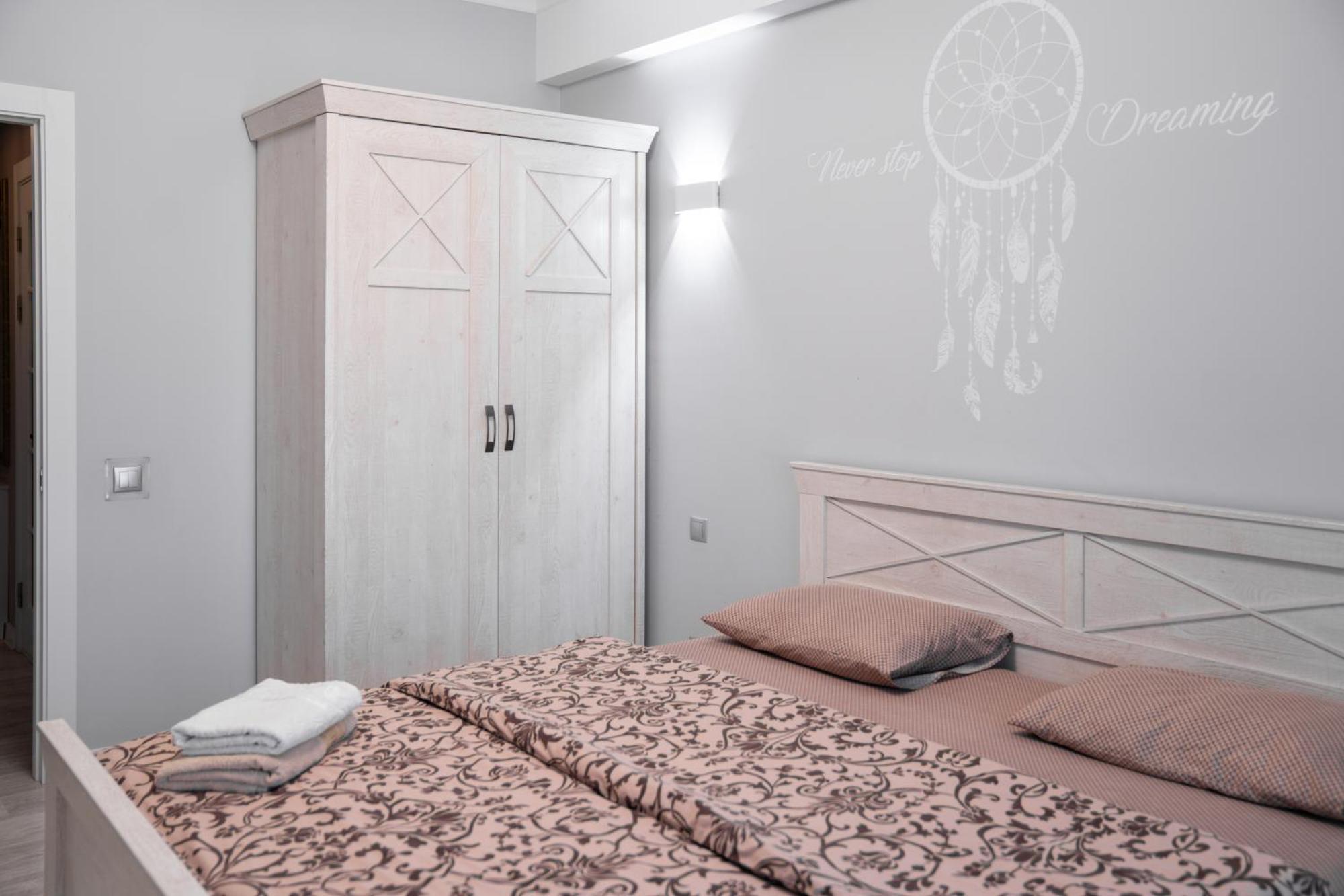 Tourist Grand Ismail Apartments Chişinău Esterno foto